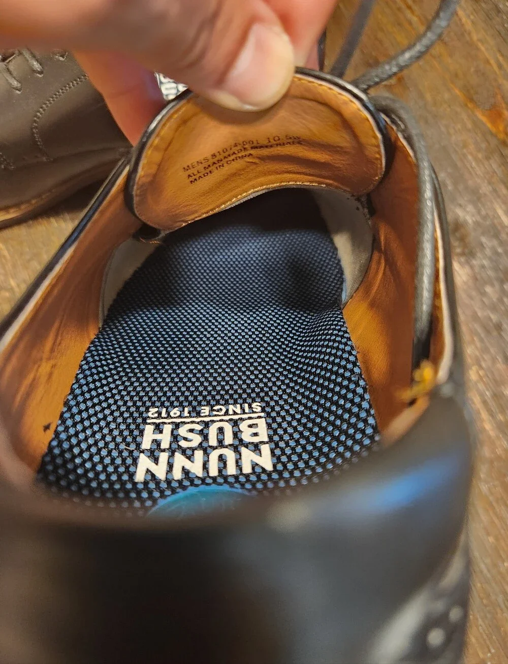 Nunn Bush Black Leather Derby Shoes with Tan Welt